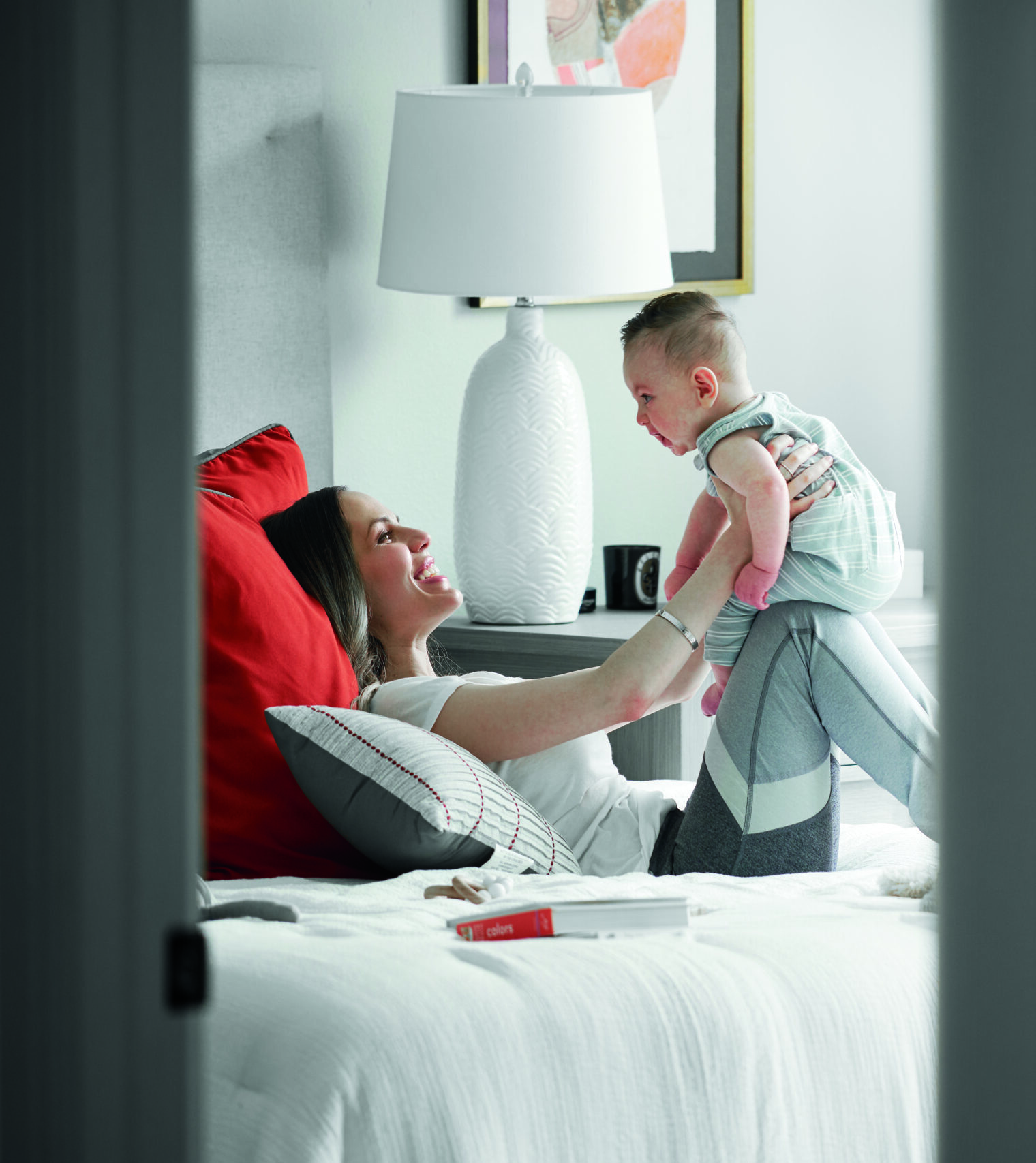 LRH_22_BrandDay_Merit_MotherBaby_vert_image